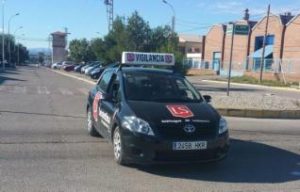 coche patrulla de vigilancia